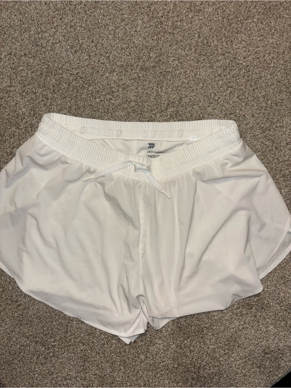All In Motion Women's Woven High-Rise Flowy Shorts